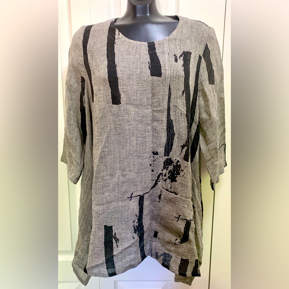 Artistic Boho Black Gray 3/4 Sleeve Flax Blend Tunic Side Vents Asymmetrical Hem